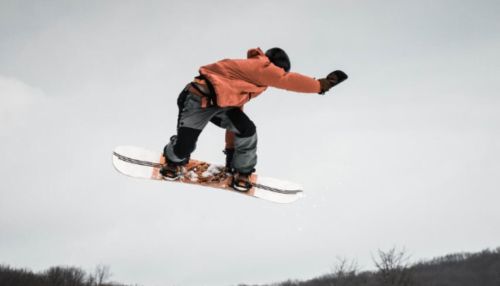 Сноубордист погиб на горнолыжном курорте в Шерегеше