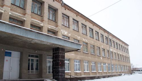 В российских школах отменяют занятия из-за сообщений о минировании