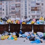 Бийску грозит мусорный коллапс из-за завалов снега