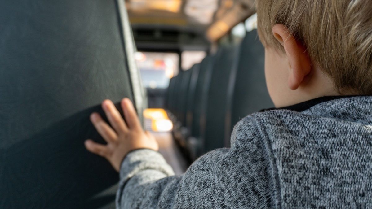 Госдума запретит высаживать детей из общественного транспорта 
