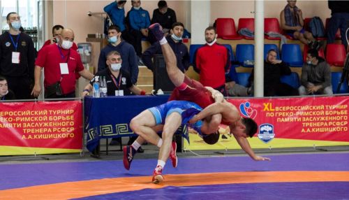 В Новоалтайске проведут юбилейный турнир по греко-римской борьбе