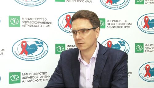 Инфекционист объяснил, почему в Алтайском крае не падает число смертей от COVID