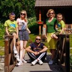 Алтайская многодетная семья снимает сериал о путешествиях по России