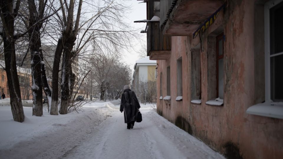 Строитель призвал сносить старые дома на Потоке и в поселке Осипенко в Барнауле