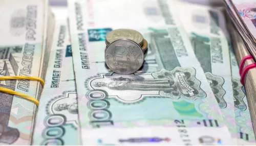 Средняя зарплата в Алтайском крае составила чуть более 30 тысяч рублей