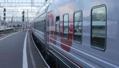 Жителям Алтайского края дали скидку на пригородные поезда до конца года