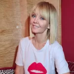 Певица Валерия удивила поклонников новым цветом волос