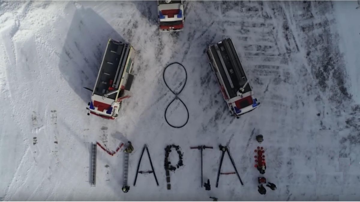 Алтайские пожарные сняли трогательный клип в честь 8 Марта