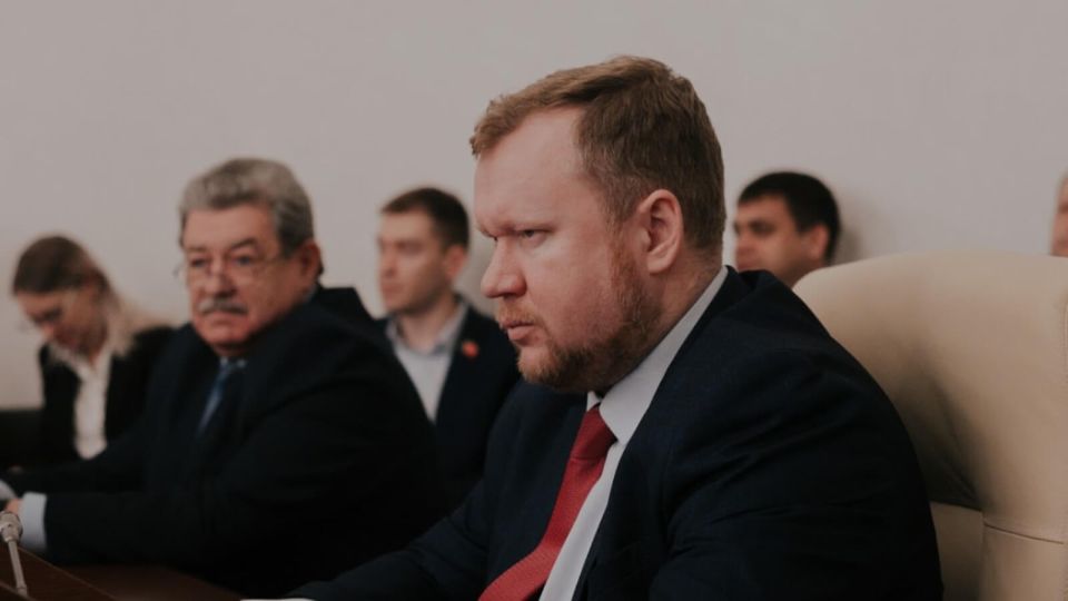 Зарплаты бюджетников в алтайском крае. Руководители крайсовпрофа в краснодарском крае.