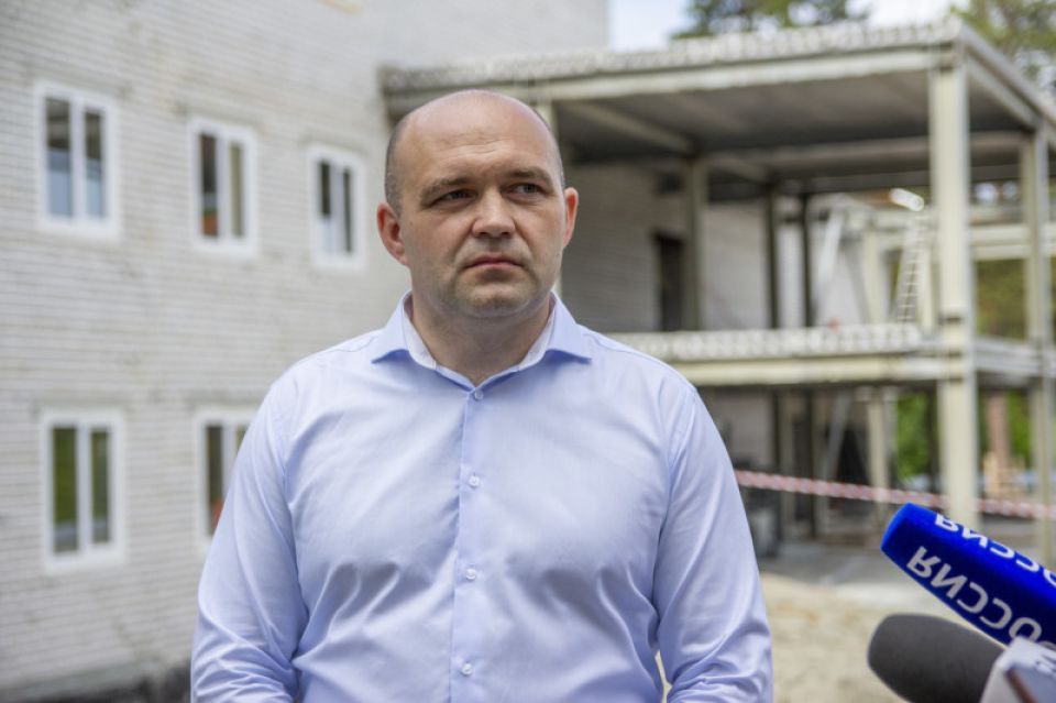 Андрей Лунин