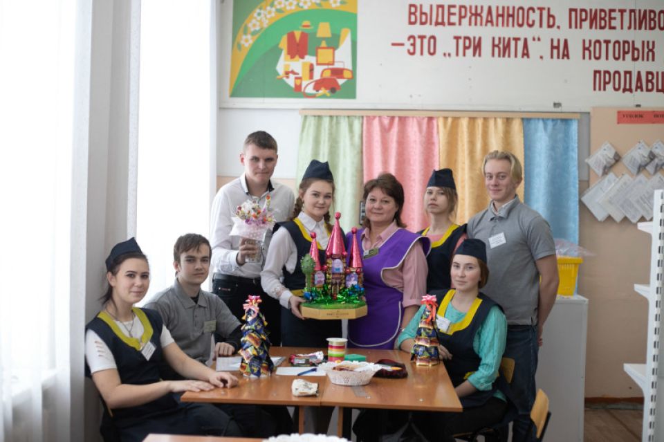 Светлана Лобан с учениками