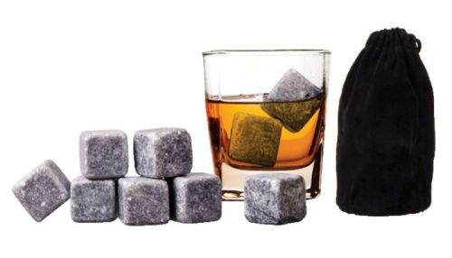 Каким подарком порадовать мужчину на День святого Валентина