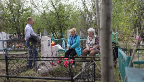 Когда будет Радоница в этом году и зачем молиться за усопших
