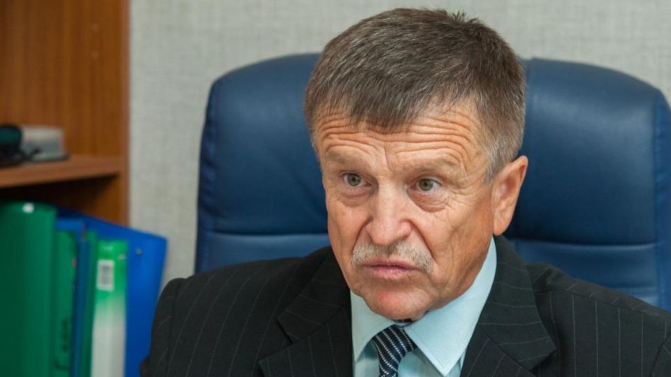  Владимир Овчинников, руководитель фракции ЛДПР в городском совете Рубцовска
