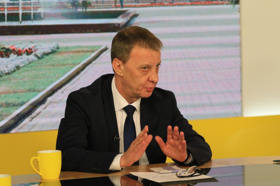 Годовщина: мэр Барнаула рассказал о команде, застройке и замыленном глазе Годовщина: мэр Барнаула рассказал о команде, застройке и замыленном глазе