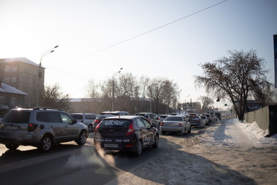  Обновленный автосервис на Павловском тракте может помешать расширению дороги
