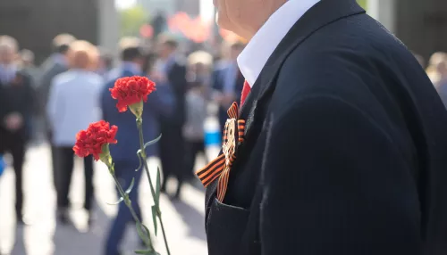 Первые лица Алтайского края поздравляют жителей с Днем Победы