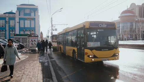 Перевозчики назвали причины задержек в графике автобусов Барнаула