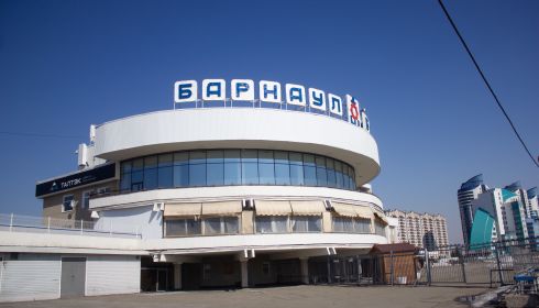 Кассу и причал Речного вокзала Барнаула оставят на прежнем месте