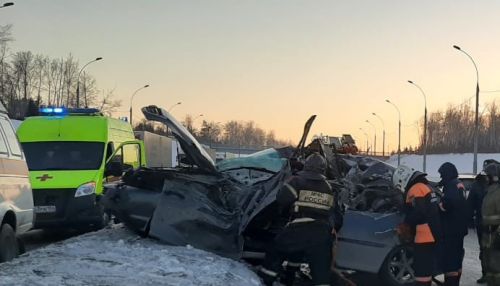 В Новосибирске произошла массовая авария - есть жертвы