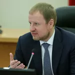 Томенко возглавил партийную тройку ЕР на выборы в АКЗС