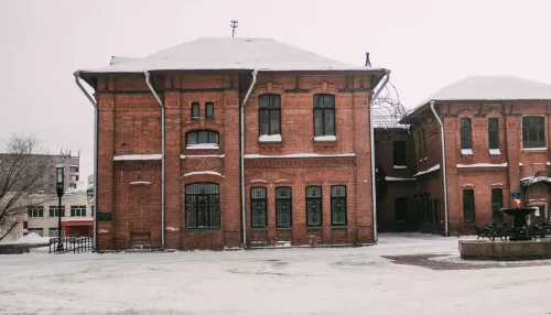 Крупный подряд на реставрацию Дома афганцев в Барнауле выиграл Век-Строй