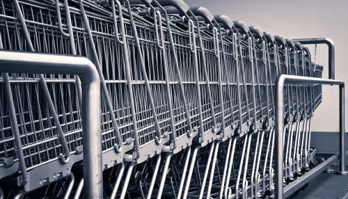 Лента планирует купить сеть уральских супермаркетов Монетка