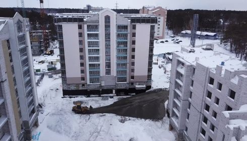Барнаулкапстрой возобновил строительные работы в  ЖК Парковый на Горе