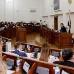 Алтайские депутаты отчитались о доходах за 2020 год