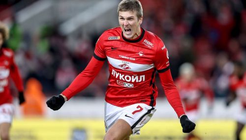 Барнаульский футболист стал лучшим игроком РПЛ в марте