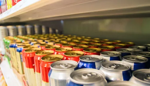 У 19-летнего россиянина из-за энергетиков отказали щитовидка и поджелудочная