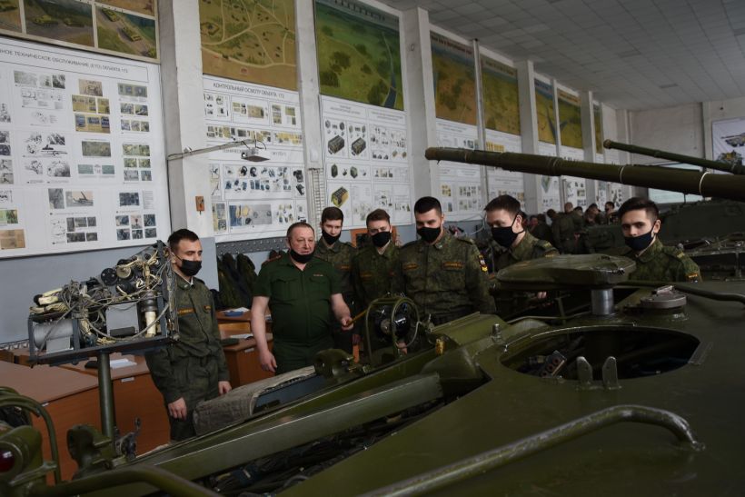 АлтГТУ готовится объявить набор студентов в учебный военный центр  Фото:Пресс-служба АлтГТУ
