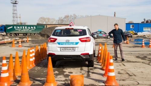 В автошколах Барнаула подскочат цены на обучение из-за новых правил