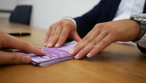 В Алтайском крае еще три организации признали финансовыми нелегалами