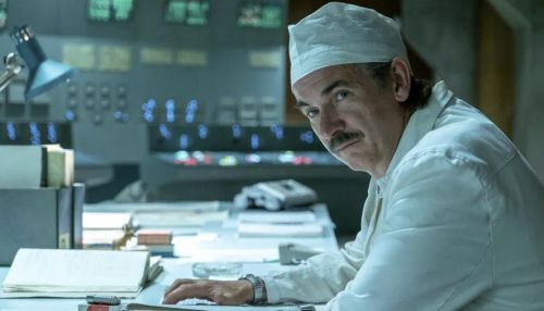 Актёр из Чернобыля Пол Риттер умер от рака мозга