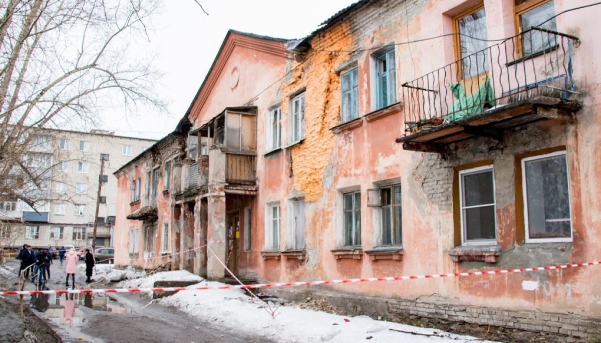 Какие аварийные дома расселят и снесут в Алтайском крае по госпрограмме -  Толк 06.08.2021