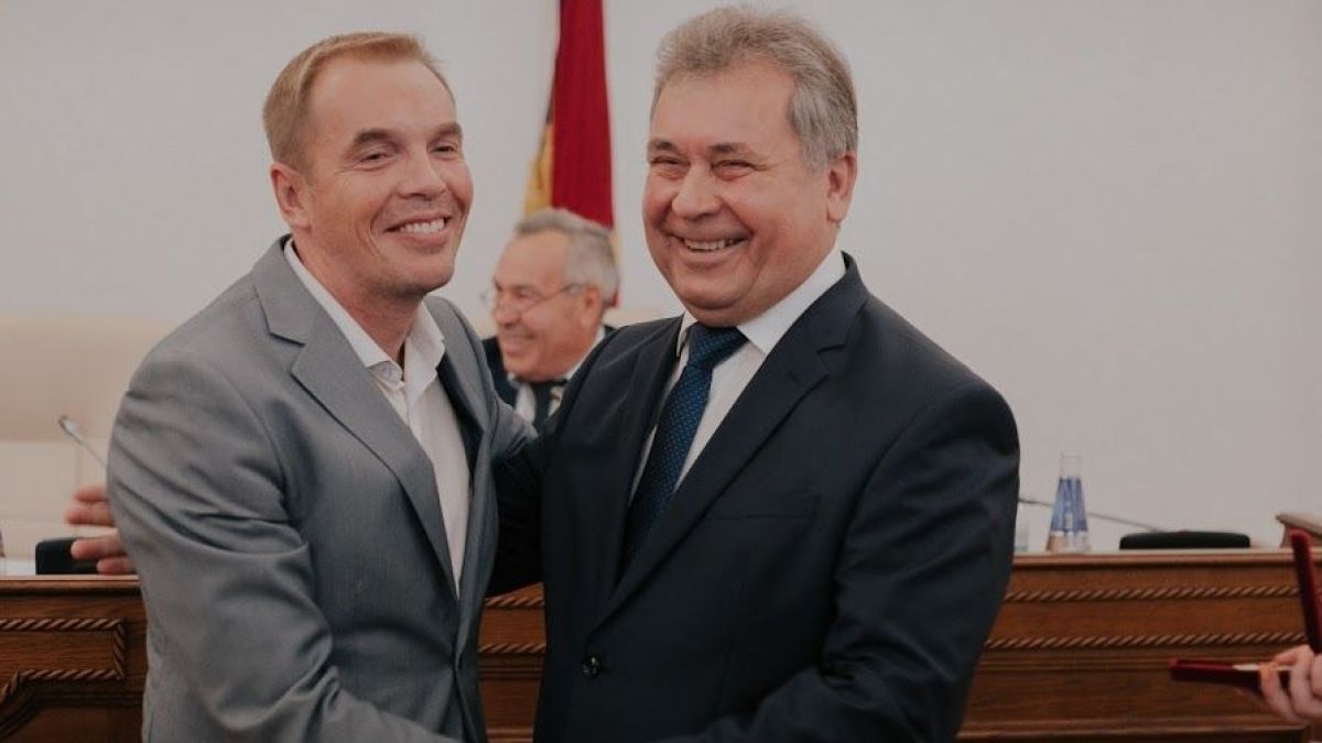 Александр Молотов (слева) и Александр Романенко