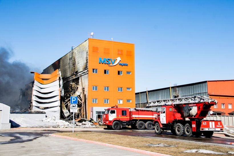 После пожара на складе Фото:Виталий Барабаш, "Толк"