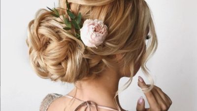 Прически с цветами в волосах: 40 красивых идей