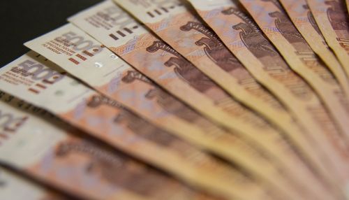 Почти 20 трлн рублей задолжали россияне по кредитам за прошлый год