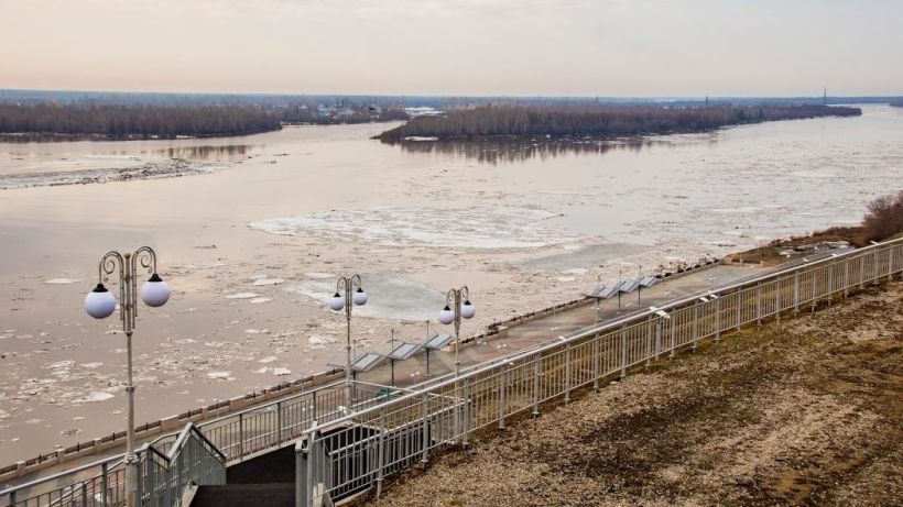 Ледоход в Барнауле - 2021 Фото:Виталий Барабаш