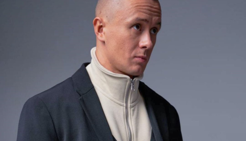 Иск на 84 млн рублей получил за шутку комик Илья Соболев