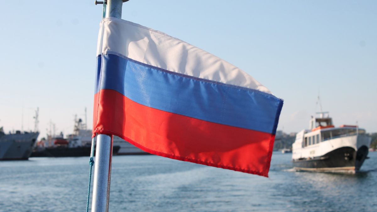 Флот. Флаг. Россия. Корабль