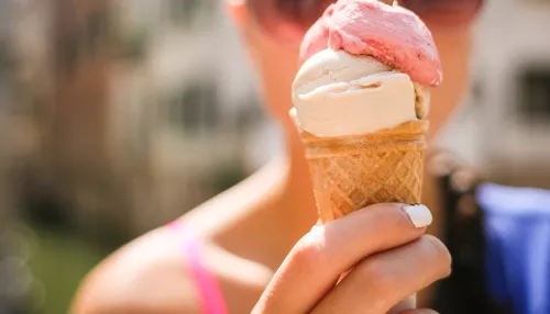 Около 90% российского мороженого признали некачественным
