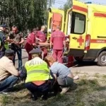 В Барнауле автомобиль сбил переходившую дорогу школьницу