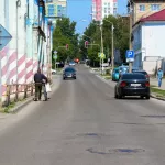Власти Барнаула недовольны темпами нанесения дорожной разметки на дорогах города