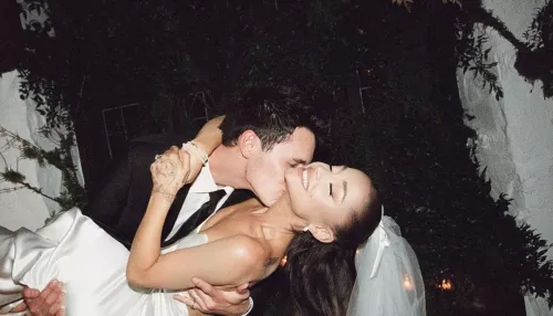 Фотографии со свадьбы Арианы Гранде набрали миллион лайков за 15 минут