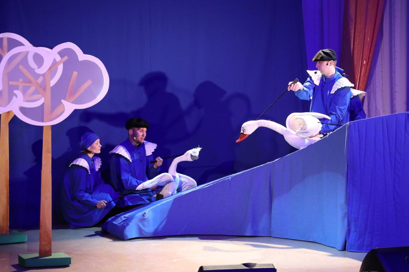 Алтай-Кокс организовал спектакль для детей сотрудников Фото:Пресс-служба Алтай-Кокса