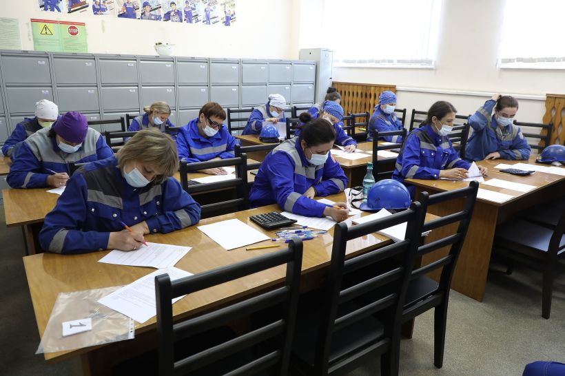 На Алтай-Коксе определили лучших контролеров  Фото:Пресс-служба Алтай-Кокс