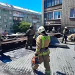 В Новосибирске покупателей эвакуировали из горящего магазина Мария-Ра
